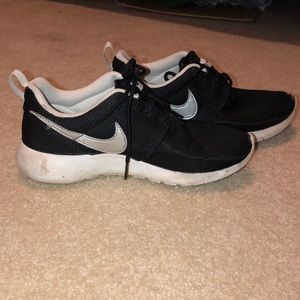 Nike Roches